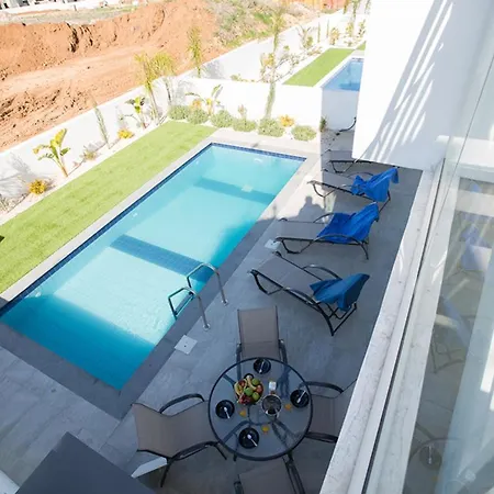 The Ultimate 5 Star Holiday In With Private Pool And Close To The Beach 1560 * プロタラス